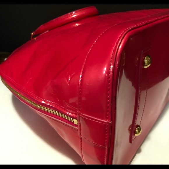 ‼️ALMA VERNIS GM SIZE PURSE!!‼️ OPEN TO OFFERS! 😁 - Picture 10 of 11